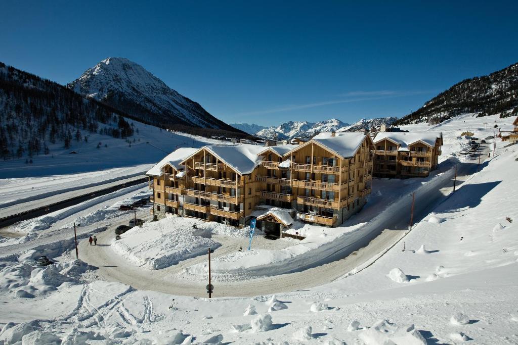 Residence Club Mmv Le Hameau Des Airelles **** Montgenèvre Exterior foto